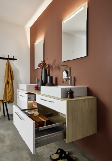 NOVA LACK NOLTE Koupelna NOVA LACK bílá, vysoký lesk - Nolte od Karel Kováč Centrum