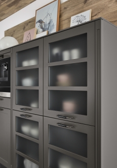 Rámové skleněné dveře ve skandinávském duchu Kuchyně S-line Nordic Lak břidlicově šedý matný