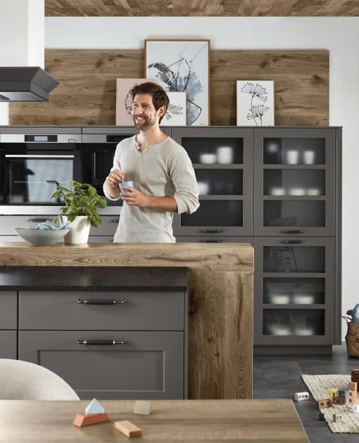 Rustikální vzhled dekoru vikingského dubu Kuchyně S-line Nordic Lak břidlicově šedý matný