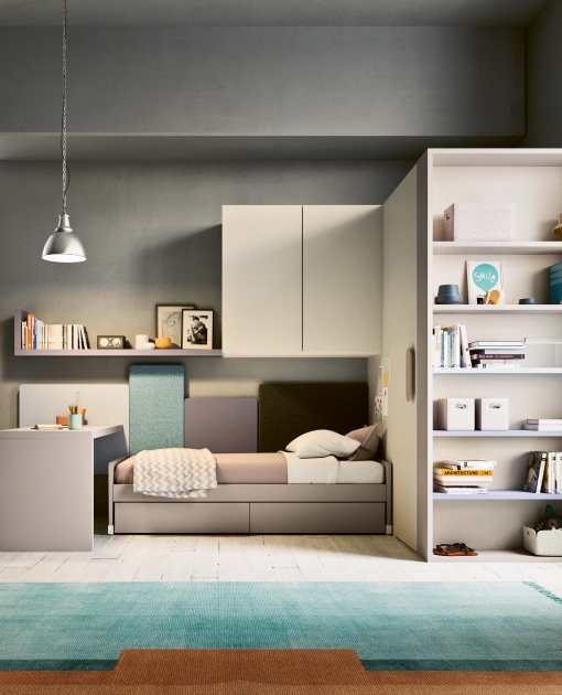 Stylový nábytek  CLEVER 1 Stylový nábytek italské značky CLEVER potěší svou kvalitou, precizností, designem a výdrží každodenního zacházení celé rodiny. Stylový nábytek  CLEVER 1 Stylový nábytek italské značky CLEVER potěší svou kvalitou, precizností, designem a výdrží každodenního zacházení celé rodiny.