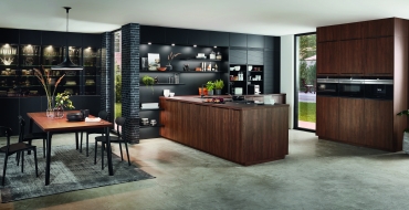 Laklaminát černá supermatná, vlašský ořech