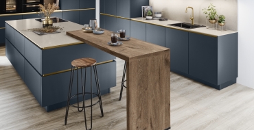 Stůl v rustikálním dubovém dekoru  Kuchyně S-line Laklaminát modrá fjord ultramatná