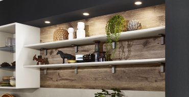 Šikovné poličky s integrovaným LED podsvícením Kuchyně S-line Imitace pískového betonu