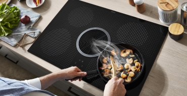 Špičkové inovativní digestoře přímo ve varné desce Kuchyně S-line Vulkanická šedá