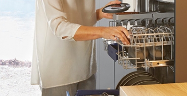 Glasline G192 Sklo matné, odstín černé lávy  Glasline G192 Sklo matné, odstín černé lávy