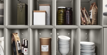 V kuchyni S-Line EASYTOUCH máte všem hned po ruce Přehledné přihrádky v kuchyni S-Line EASYTOUCH slouží pro perfektní pořádek.