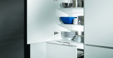 Chytrá technická místnost_touch_1 Chytrá technická místnost od německé značky Schüller.