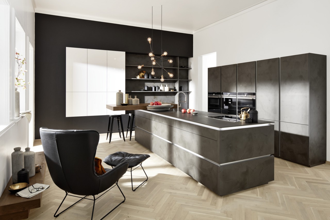 Imitace betonu následuje aktuální trendy s důrazem na čistý design a funkčnost. Imitace betonu následuje aktuální trendy s důrazem na čistý design a funkčnost.